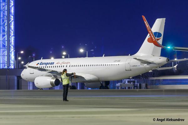 Чартърни полети от Варна и Бургас до Германия