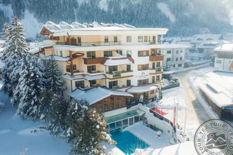 ZILLERTALERHOF HOTEL (MAYRHOFEN)