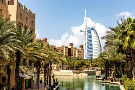 HOLIDAY INN EXPRESS DUBAI INTERNET CITY
